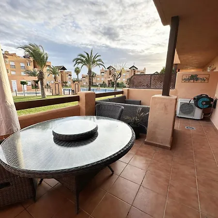 Apartment With Terrace And Year-round Open Pool
