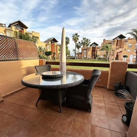 Apartment With Terrace And Year-round Open Pool *