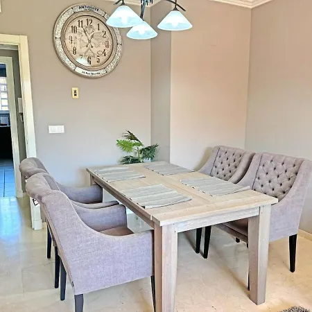 With Terrace And Year-round Open Pool * Casares